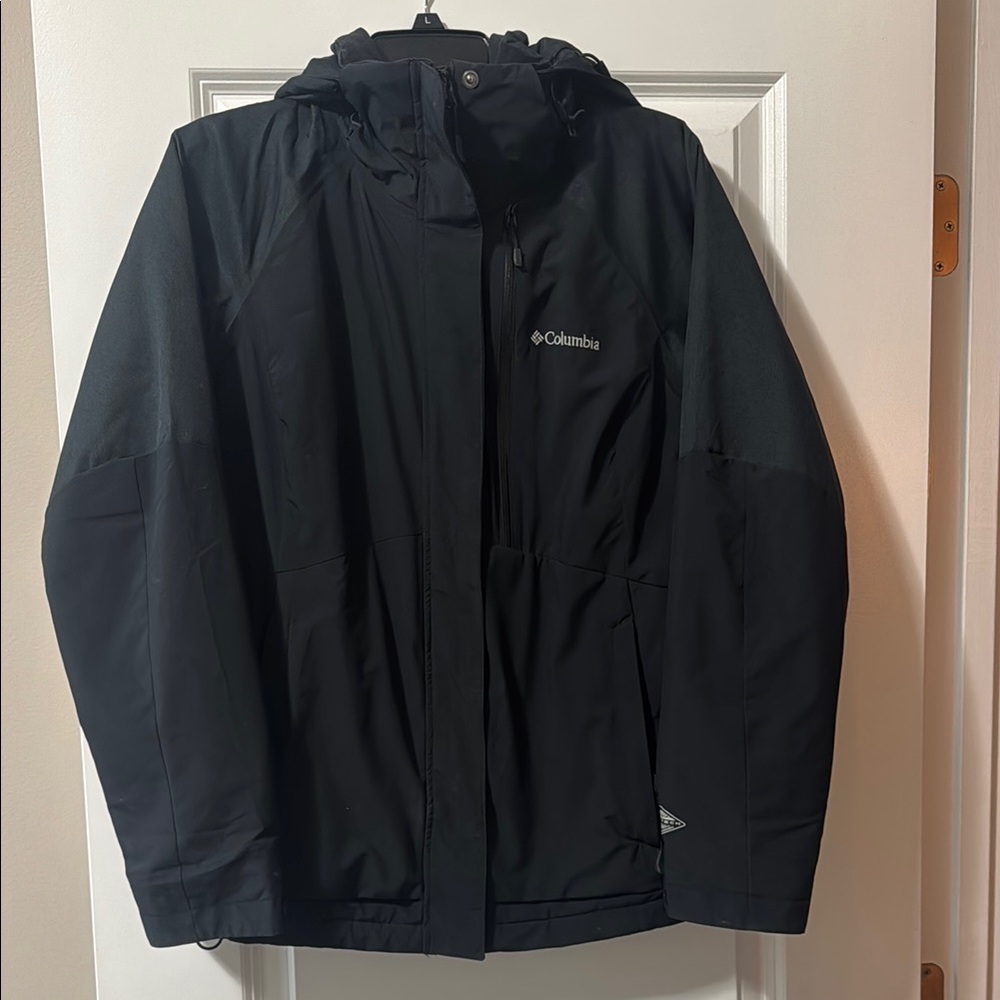 Columbia Black Ski Jacket Weather-Resistant Hooded